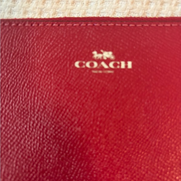 Coach Scarlet Wristlet - Picture 4 of 4